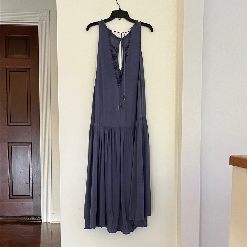 💙✨ Free People Indigo Embroidered Sleeveless Rayon Dress – Size XS ✨ - Picture 2 of 11